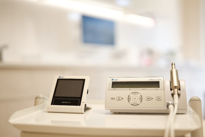 Endodontie in der Zahnarztpraxis Dr. Asseln am Tibarg in Hamburg Niendorf